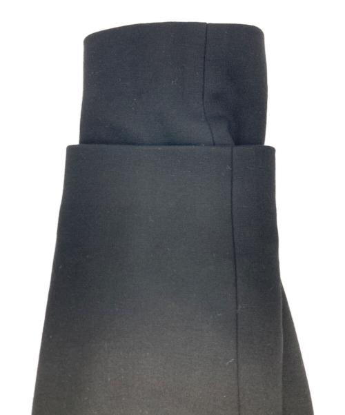 M'S GRACY（エムズグレイシー）M'S GRACY (エムズグレイシー) フリル カメリア Wジップ ジャケット ブラック サイズ:38 未使用品の古着・服飾アイテム