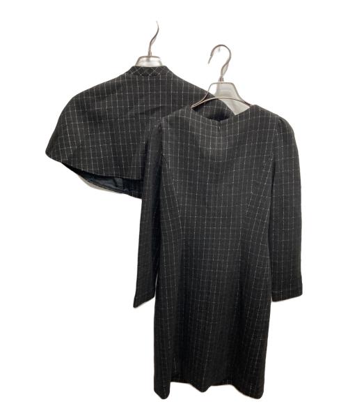 M'S GRACY（エムズグレイシー）M'S GRACY (エムズグレイシー) ケープ付きワンピース ブラック サイズ:38の古着・服飾アイテム