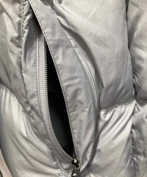 THE NORTH FACE（ザ ノース フェイス）THE NORTH FACE (ザ ノース フェイス) Nuptse Hoodie/ヌプシフーディダウンジャケット グレー サイズ:XLの古着・服飾アイテム