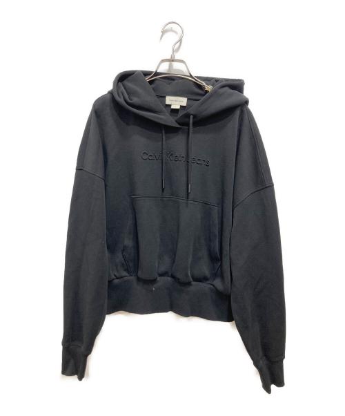 Calvin Klein Jeans（カルバンクラインジーンズ）Calvin Klein Jeans (カルバンクラインジーンズ) エンボスロゴクロップドパーカー ブラック サイズ:Lの古着・服飾アイテム