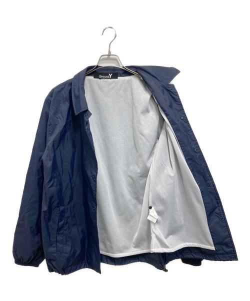 GROUND Y（グラウンドワイ）GROUND Y (グラウンドワイ) 落書きロゴコーチジャケット ネイビー サイズ:3の古着・服飾アイテム