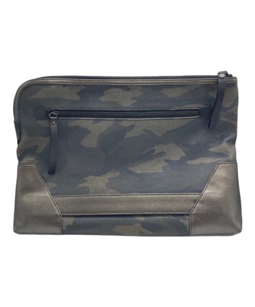 Vivienne Westwood（ヴィヴィアンウエストウッド）Vivienne Westwood (ヴィヴィアンウエストウッド) 迷彩柄 クラッチバッグ カーキの古着・服飾アイテム