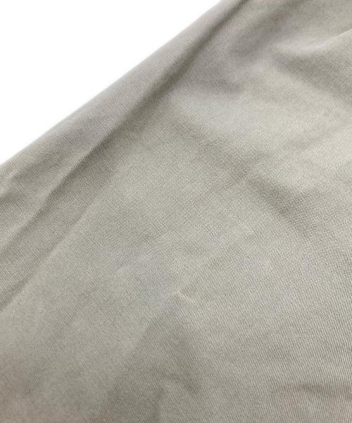 AVIREX（アヴィレックス）AVIREX (アヴィレックス) クラッシー シャシー シャツ カーキ サイズ:Lの古着・服飾アイテム