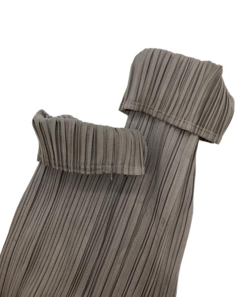 PLEATS PLEASE（プリーツプリーズ）PLEATS PLEASE (プリーツプリーズ) プリーツカーディガン グレー サイズ:４の古着・服飾アイテム