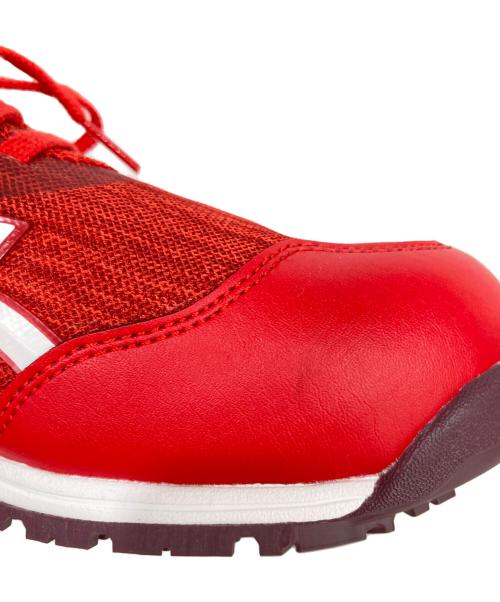 asics（アシックス）asics (アシックス) ウィンジョブスニーカー レッド サイズ:26の古着・服飾アイテム