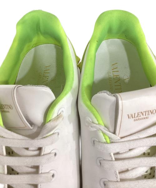 VALENTINO（ヴァレンティノ）VALENTINO (ヴァレンティノ) ローカットスニーカー ホワイト サイズ:25.5ｃｍの古着・服飾アイテム