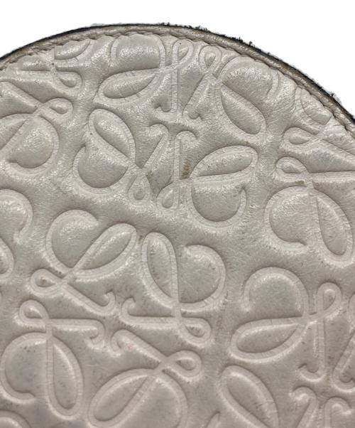 LOEWE（ロエベ）LOEWE (ロエベ) アナグラムコインケース ホワイトの古着・服飾アイテム