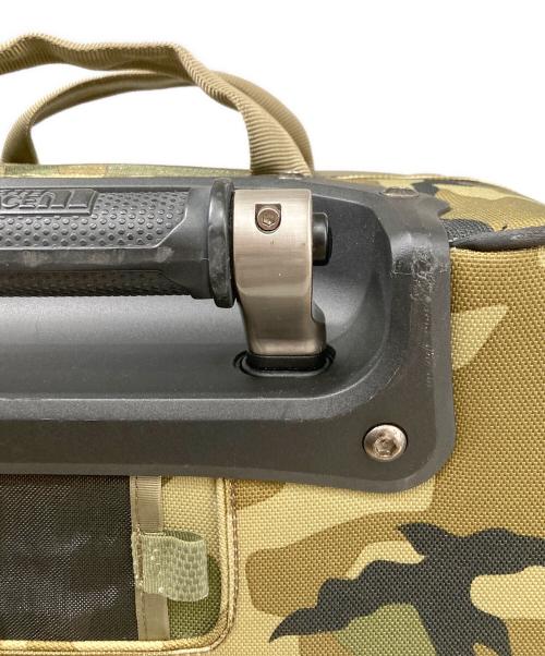 THE NORTH FACE（ザ ノース フェイス）THE NORTH FACE (ザ ノース フェイス) ウッドランドカモキャリーバッグ オリーブの古着・服飾アイテム