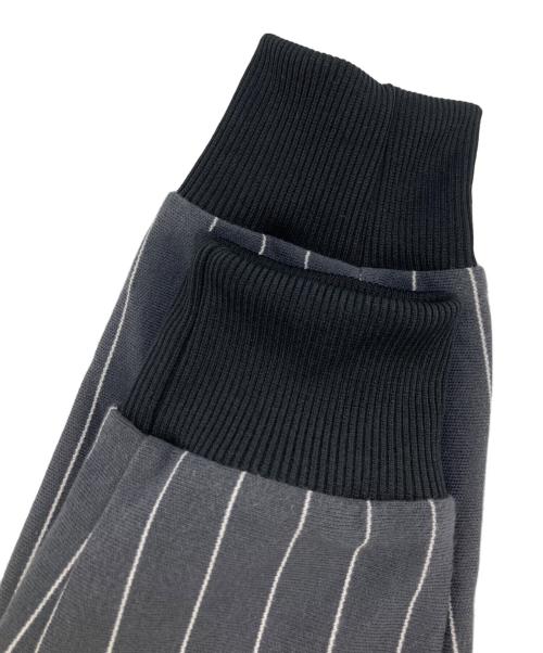 FRED PERRY（フレッドペリー）FRED PERRY (フレッドペリー) トラックジャケット グレー サイズ:ｓの古着・服飾アイテム