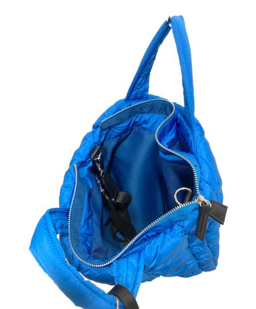 ear PAPILLONNER（イアパピヨネ）ear PAPILLONNER (イアパピヨネ) 《A4サイズ対応/軽量/キルティング》もこもこブロックトートバッグL ブルー 未使用品の古着・服飾アイテム