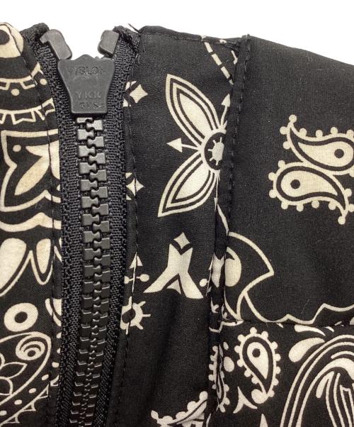 FIRST DOWN（ファーストダウン）FIRST DOWN (ファーストダウン) ペイズリー柄ダウンジャケット ブラック サイズ:Mの古着・服飾アイテム