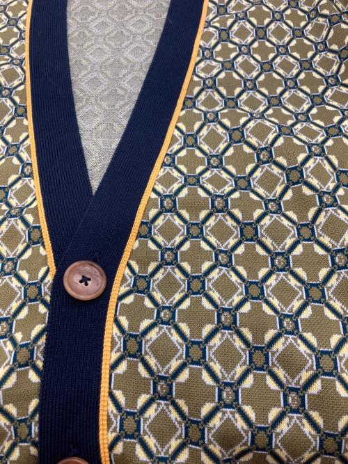 CABAN（キャバン）CABAN (キャバン) クロスタイルジャカード Vネックカーディガン グリーン サイズ:Mの古着・服飾アイテム