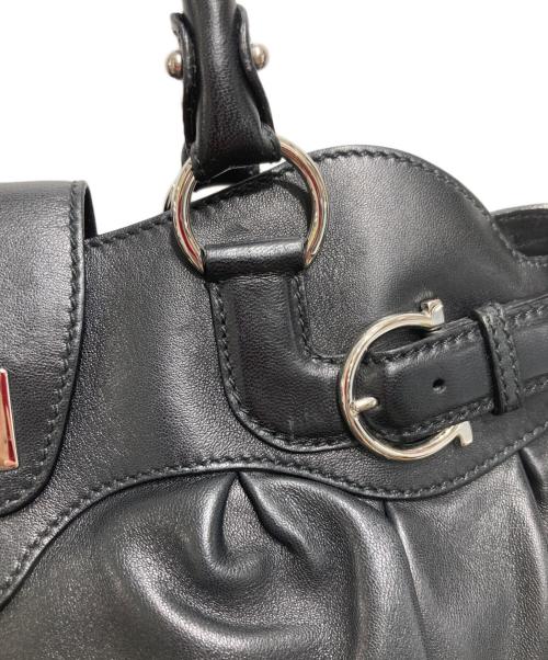 Salvatore Ferragamo（サルヴァトーレ フェラガモ）Salvatore Ferragamo (サルヴァトーレ フェラガモ) ガンチーニ マリッサ/ハンドバッグ ブラックの古着・服飾アイテム