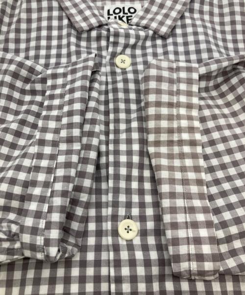 LOLO（ロロ）LOLO (ロロ) 片玉ポケットビックシャツ グレー×ホワイト サイズ:M 未使用品の古着・服飾アイテム