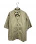 H BEAUTY&YOUTH（エイチ ビューティー&ユース）の古着「TYPEWRITER SQUARE CUT SHORT SLEEVE SHIRT/シャツ」｜ベージュ