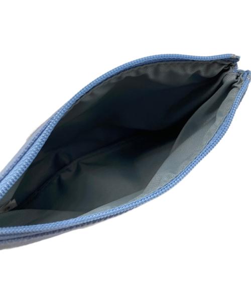 LOVERARY by FEILER（ラブラリー バイ フェイラー）LOVERARY by FEILER (ラブラリー バイ フェイラー) オールドテディ ワッペンポーチ ブルーの古着・服飾アイテム