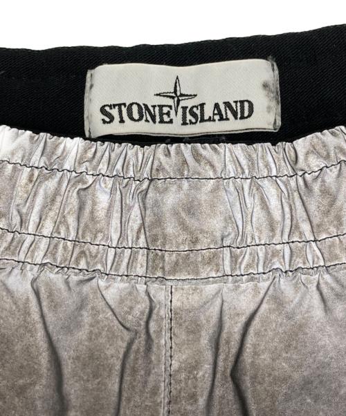 STONE ISLAND（ストーンアイランド）STONE ISLAND (ストーンアイランド) バミューダハーフパンツ シルバー サイズ:W31の古着・服飾アイテム
