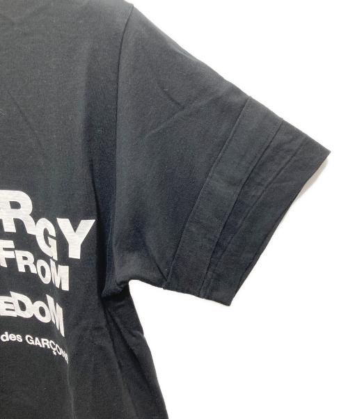 COMME des GARCONS（コムデギャルソン）COMME des GARCONS (コムデギャルソン) メッセージロゴTシャツ ブラック サイズ:Mの古着・服飾アイテム