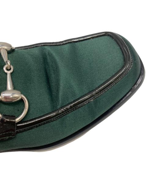 GUCCI（グッチ）GUCCI (グッチ) スクエアベロアビットローファー グリーン サイズ:７Bの古着・服飾アイテム