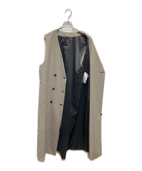 23区（ニジュウサンク）23区 (ニジュウサンク) ガンクラブチェック ロング ジレ ベージュ サイズ:Mの古着・服飾アイテム