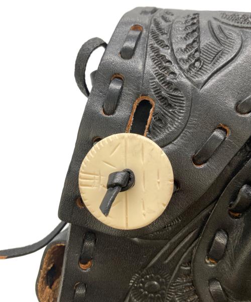 Carving Tribes（カービングトライブス）Carving Tribes (カービングトライブス) マエストラ/レザーバッグ ブラックの古着・服飾アイテム