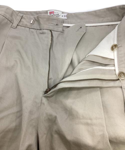 Traditional Weatherwear（トラディショナルウェザーウェア）Traditional Weatherwear (トラディショナルウェザーウェア) タックパンツ　UNIONSLACKS 103 ベージュ サイズ:Mの古着・服飾アイテム