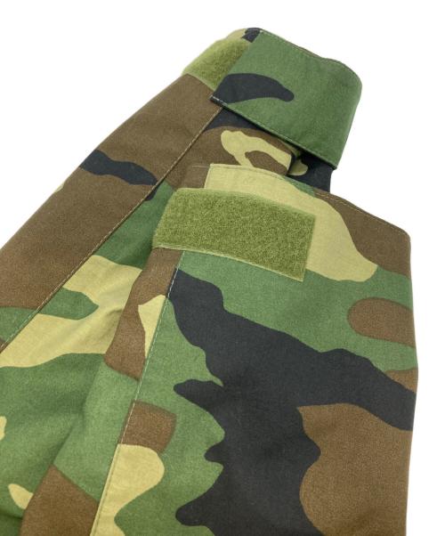 US ARMY（ユーエスアーミー）US ARMY (ユーエスアーミー) BARRIERWEAR (バリアウェア) ECW parka 1st generation グリーン サイズ:Mの古着・服飾アイテム