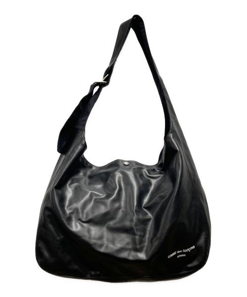 COMME des GARCONS HOMME（コムデギャルソン オム）COMME des GARCONS HOMME (コムデギャルソン オム) シンセティックレザーショルダーバッグ ブラックの古着・服飾アイテム