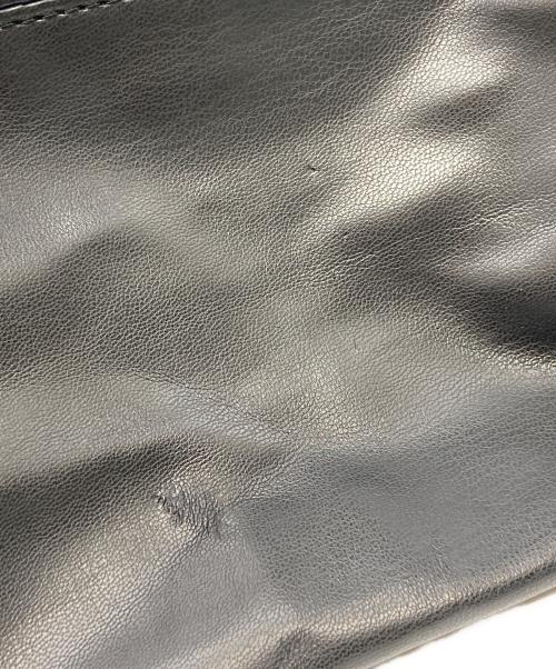 COMME des GARCONS HOMME（コムデギャルソン オム）COMME des GARCONS HOMME (コムデギャルソン オム) シンセティックレザーショルダーバッグ ブラックの古着・服飾アイテム