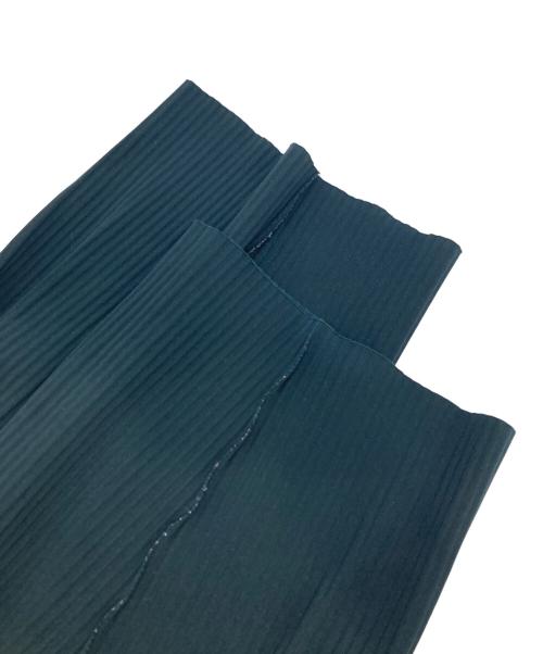 me ISSEY MIYAKE（ミーイッセイ ミヤケ）me ISSEY MIYAKE (ミーイッセイ ミヤケ) プリーツストレートパンツ/23AW ネイビー サイズ:表記なしの古着・服飾アイテム