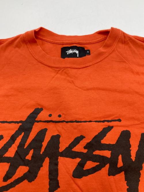 stussy（ステューシー）stussy (ステューシー) Tシャツ オレンジ サイズ:Sの古着・服飾アイテム