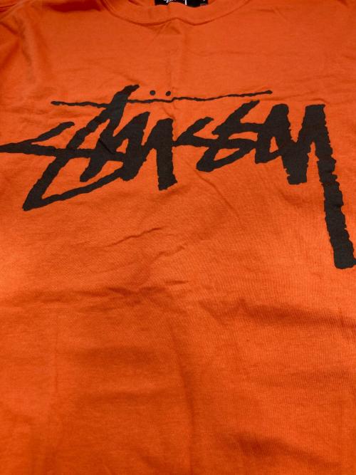 stussy（ステューシー）stussy (ステューシー) Tシャツ オレンジ サイズ:Sの古着・服飾アイテム