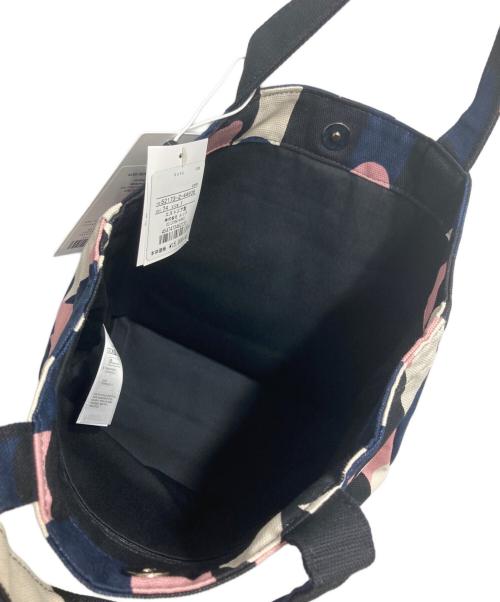 marimekko（マリメッコ）marimekko (マリメッコ) キャンバストートバッグ ピンク 未使用品の古着・服飾アイテム