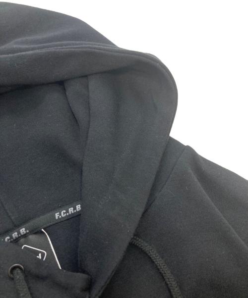 F.C.R.B.（エフシーレアルブリストル）F.C.R.B. (エフシーレアルブリストル) ロゴパーカー ブラック サイズ:Lの古着・服飾アイテム