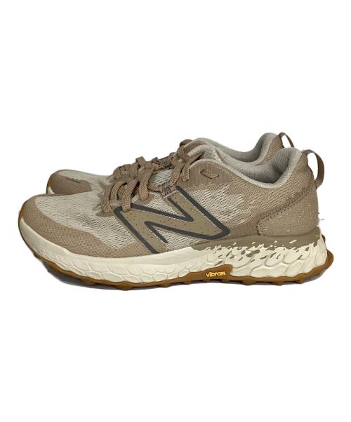 NEW BALANCE（ニューバランス）NEW BALANCE (ニューバランス) トレイルランニングシューズ ベージュ サイズ:26.5の古着・服飾アイテム