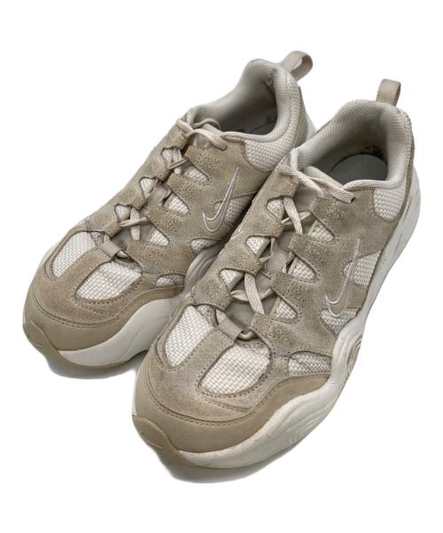 NIKE（ナイキ）NIKE (ナイキ) TECH HERA ベージュ サイズ:25.5の古着・服飾アイテム