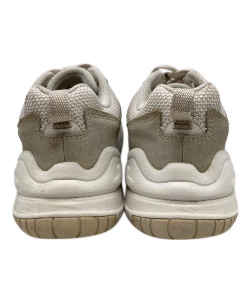 NIKE（ナイキ）NIKE (ナイキ) TECH HERA ベージュ サイズ:25.5の古着・服飾アイテム