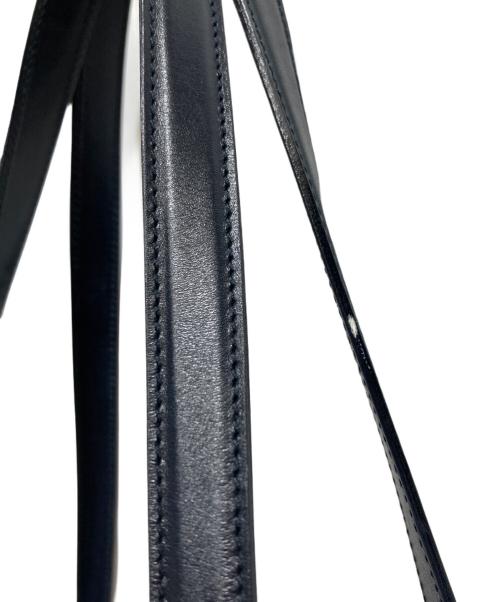 Ferragamo（フェラガモ）Ferragamo (フェラガモ) トートバッグ ネイビーの古着・服飾アイテム