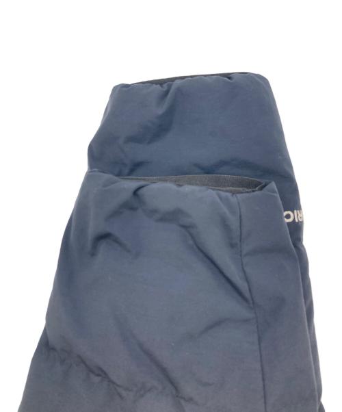 WOOLRICH（ウールリッチ）WOOLRICH (ウールリッチ) グレーロックダウンシャツジャケット ネイビー サイズ:Sの古着・服飾アイテム