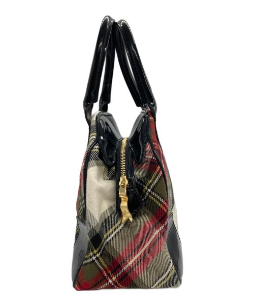 Vivienne Westwood（ヴィヴィアンウエストウッド）Vivienne Westwood (ヴィヴィアンウエストウッド) チェックミニハンドバッグ ベージュ×ブラックの古着・服飾アイテム