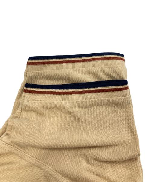FRED PERRY（フレッドペリー）FRED PERRY (フレッドペリー) ポロシャツ ベージュ サイズ:Ⅿの古着・服飾アイテム