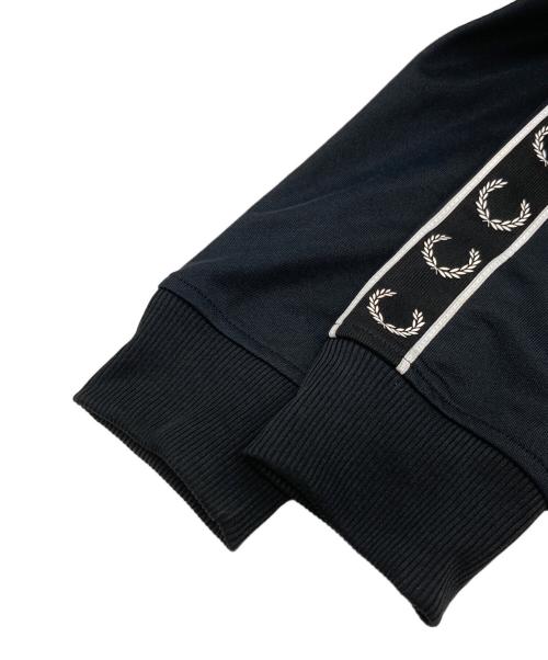 FRED PERRY（フレッドペリー）FRED PERRY (フレッドペリー) トラックジャケット ブラック サイズ:Mの古着・服飾アイテム