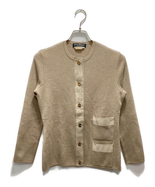 Salvatore Ferragamo（サルヴァトーレ フェラガモ）Salvatore Ferragamo (サルヴァトーレ フェラガモ) ニットカーディガン ベージュ サイズ:XSの古着・服飾アイテム