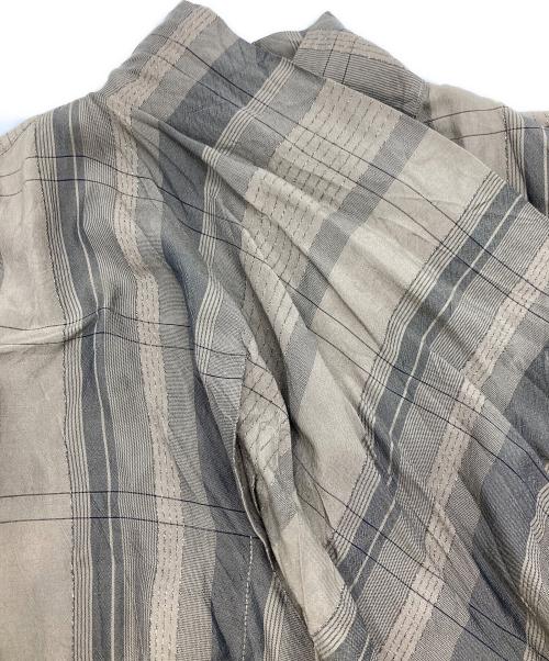 ISSEY MIYAKE（イッセイミヤケ）ISSEY MIYAKE (イッセイミヤケ) 筆タグ 変形デザインラメカットソー ブラウン サイズ:Mの古着・服飾アイテム