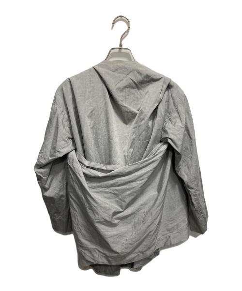 ISSEY MIYAKE（イッセイミヤケ）ISSEY MIYAKE (イッセイミヤケ) 筆タグ 変形ドレープデザインシャツ グレー サイズ:無しの古着・服飾アイテム