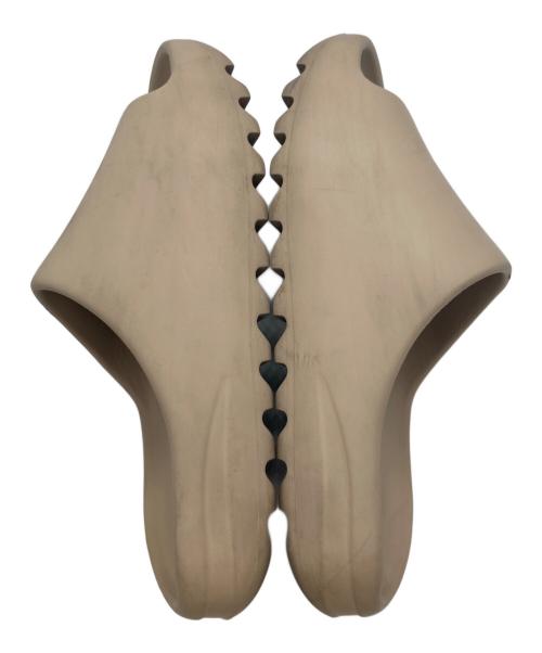 YEEZY（イージー）YEEZY (イージー) イージースライド ベージュ サイズ:8USの古着・服飾アイテム