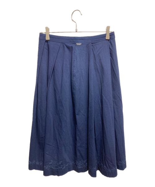 Mademoiselle NON NON（マドモアゼルノンノン）Mademoiselle NON NON (マドモアゼルノンノン) サイドボタンデニムプリーツスカート インディゴ サイズ:40 未使用品の古着・服飾アイテム