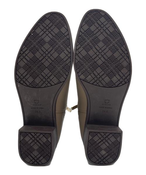 卑弥呼（ヒミコ）卑弥呼 (ヒミコ) ベルトデザインレインブーツ ベージュ サイズ:24の古着・服飾アイテム