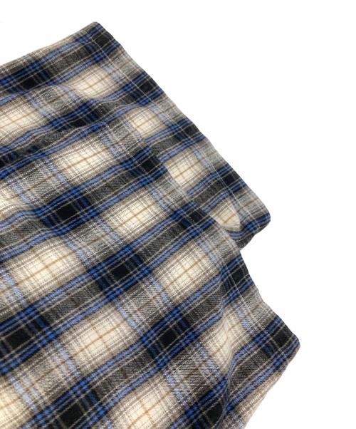 stussy（ステューシー）stussy (ステューシー) ロゴ刺繍チェックショーツ グレー×ブルー サイズ:Lの古着・服飾アイテム