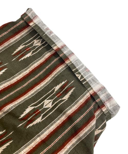 NIGEL CABOURN（ナイジェルケーボン）NIGEL CABOURN (ナイジェルケーボン) ネイティブ総柄ハーフパンツ カーキ サイズ:36の古着・服飾アイテム